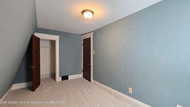 311 N Magnolia Avenue, Lansing, MI 48912