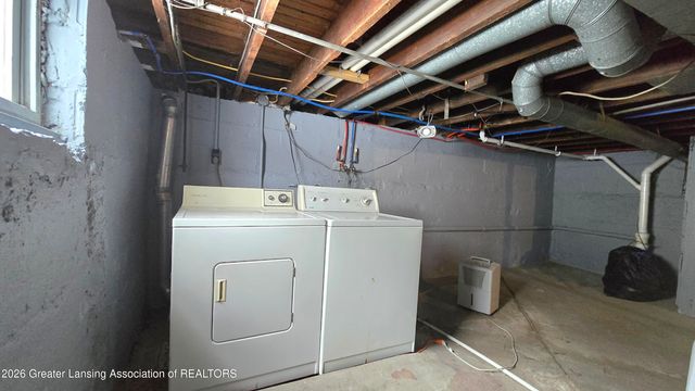 311 N Magnolia Avenue, Lansing, MI 48912