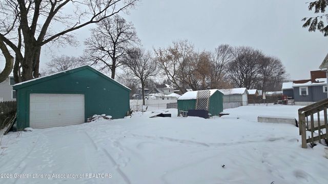 311 N Magnolia Avenue, Lansing, MI 48912