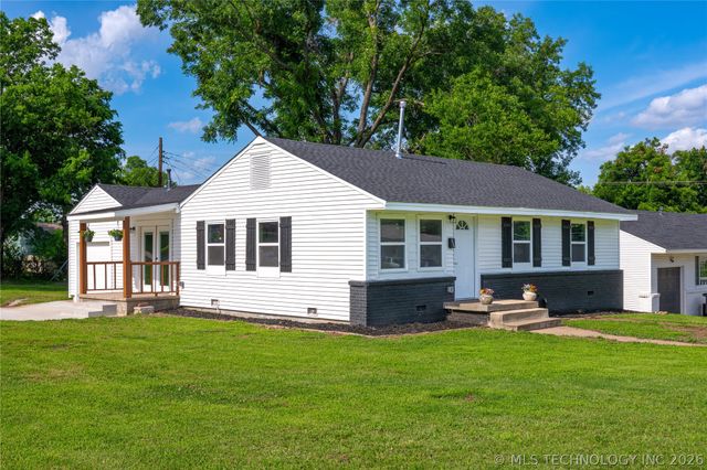 2139 W 46th Place, Tulsa, OK 74107