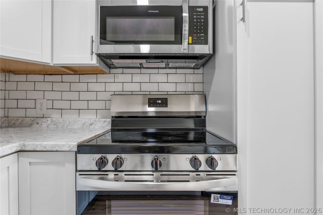 2139 W 46th Place, Tulsa, OK 74107