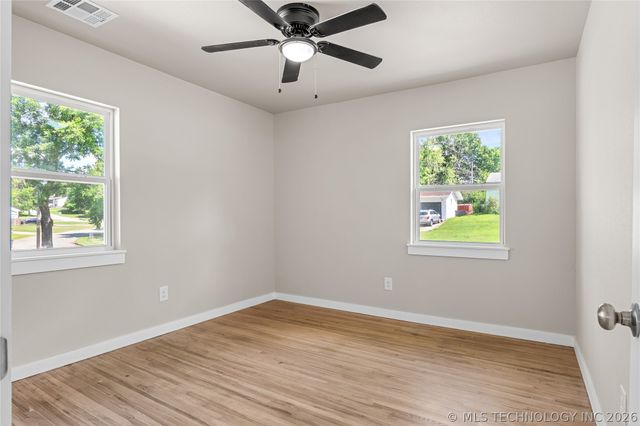 2139 W 46th Place, Tulsa, OK 74107