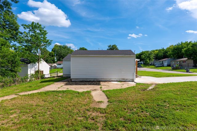 2139 W 46th Place, Tulsa, OK 74107