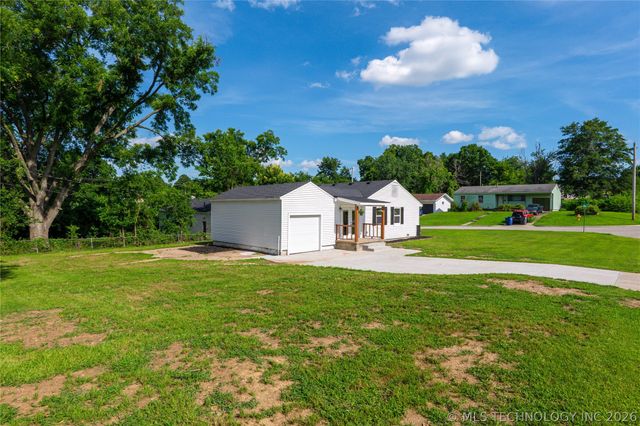 2139 W 46th Place, Tulsa, OK 74107