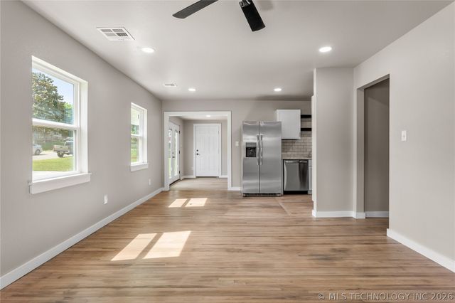 2139 W 46th Place, Tulsa, OK 74107
