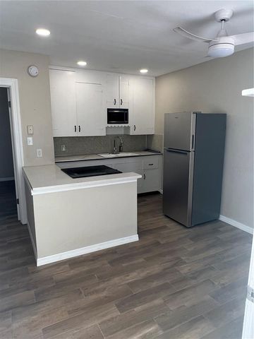 116 145TH AVENUE E, Madeira Beach, FL 33708