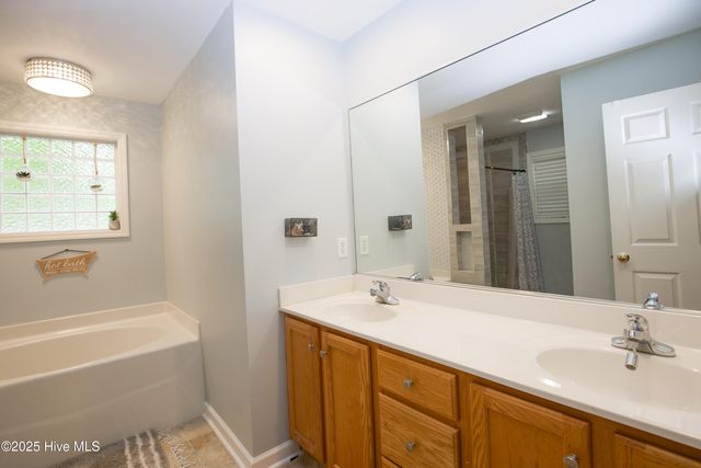 225 Adams Circle, Pinehurst, NC 28374