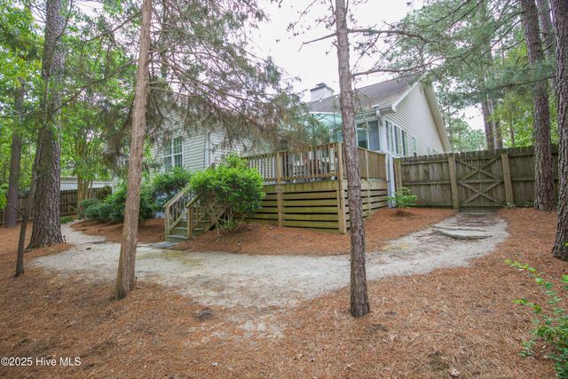 225 Adams Circle, Pinehurst, NC 28374