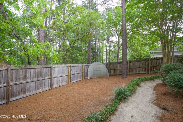 225 Adams Circle, Pinehurst, NC 28374