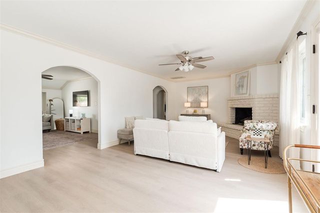 2728 Kerry Lane, Oklahoma City, OK 73120