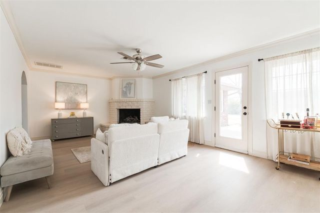 2728 Kerry Lane, Oklahoma City, OK 73120