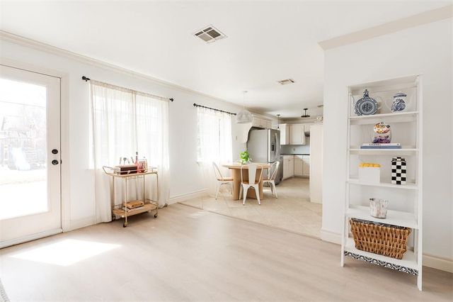 2728 Kerry Lane, Oklahoma City, OK 73120