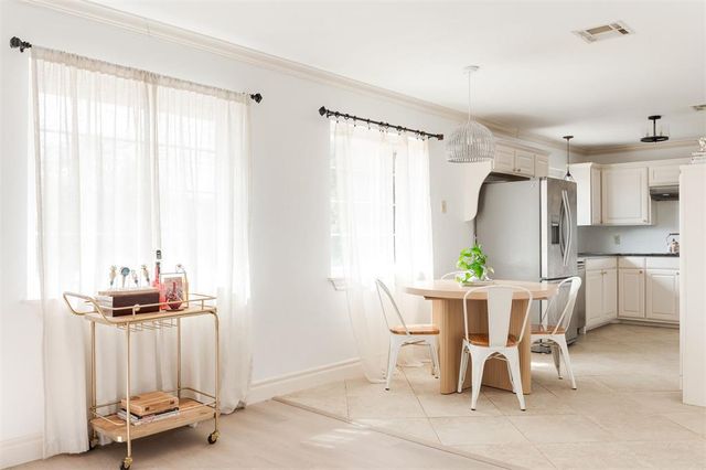 2728 Kerry Lane, Oklahoma City, OK 73120