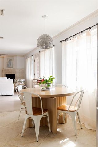 2728 Kerry Lane, Oklahoma City, OK 73120