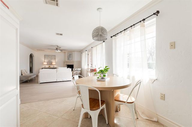 2728 Kerry Lane, Oklahoma City, OK 73120