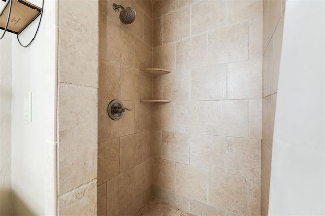 2728 Kerry Lane, Oklahoma City, OK 73120