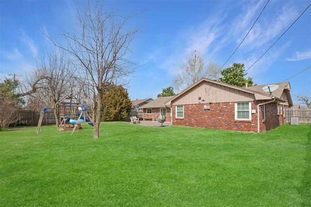 2728 Kerry Lane, Oklahoma City, OK 73120