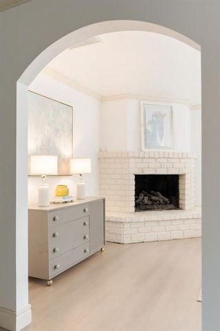 2728 Kerry Lane, Oklahoma City, OK 73120