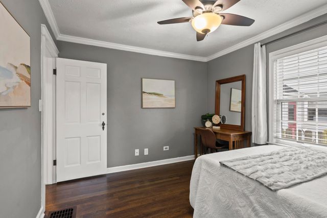 1826 Kenny Road, Columbus, OH 43212