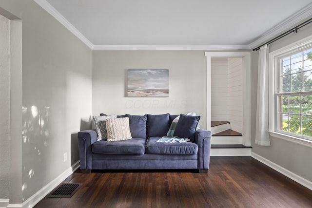 1826 Kenny Road, Columbus, OH 43212