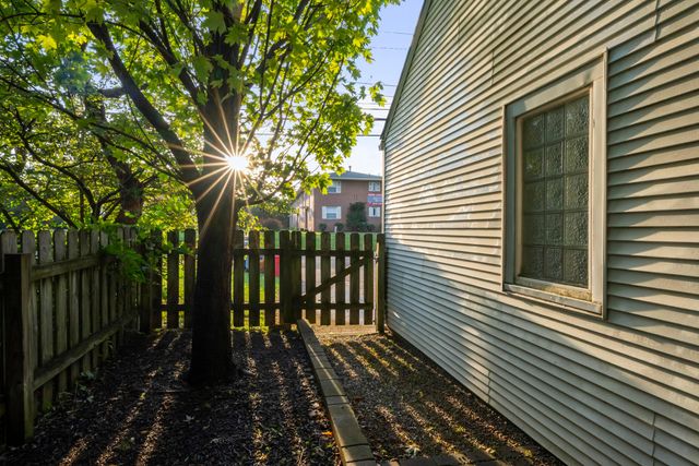1826 Kenny Road, Columbus, OH 43212