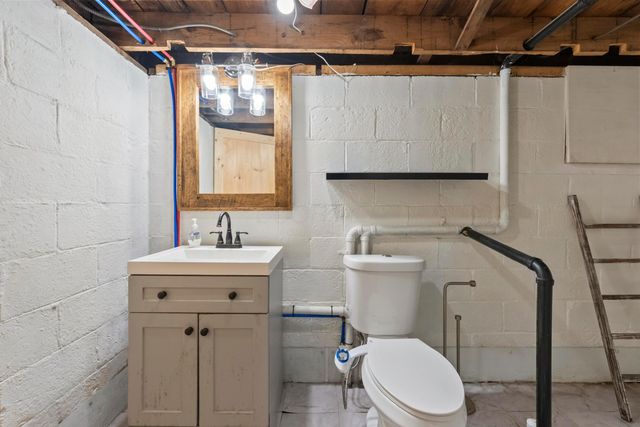 1826 Kenny Road, Columbus, OH 43212