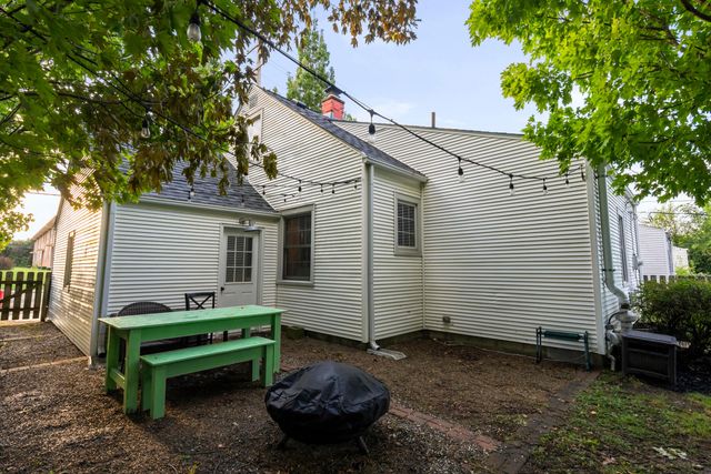 1826 Kenny Road, Columbus, OH 43212