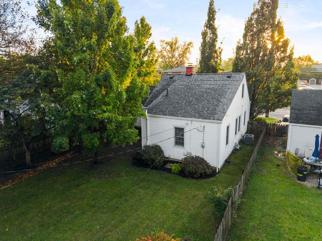 1826 Kenny Road, Columbus, OH 43212