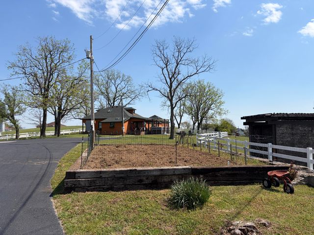 3990 Us-160, Walnut Shade, MO 65771