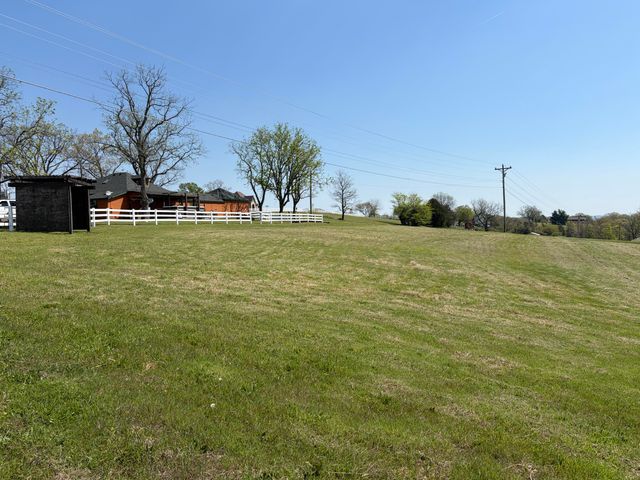3990 Us-160, Walnut Shade, MO 65771