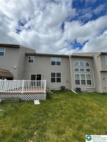 237 Snapdragon Way, Upper Macungie Twp, PA 18104