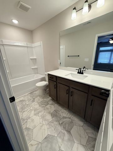 214 W Fallow Ct, Clarksville, TN 37040