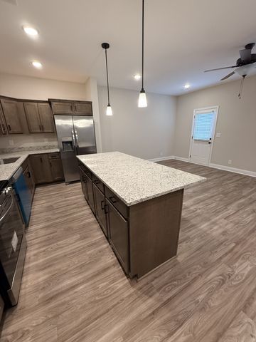214 W Fallow Ct, Clarksville, TN 37040