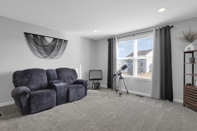 221 Whitetail Trail, Johnstown, OH 43031