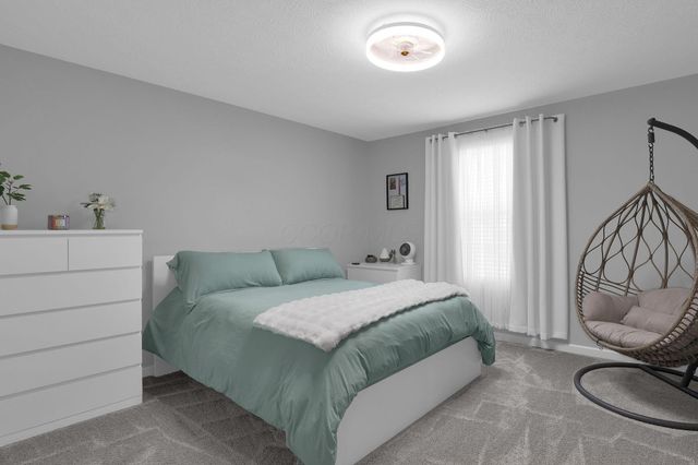 221 Whitetail Trail, Johnstown, OH 43031