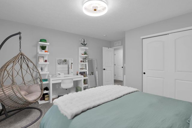 221 Whitetail Trail, Johnstown, OH 43031