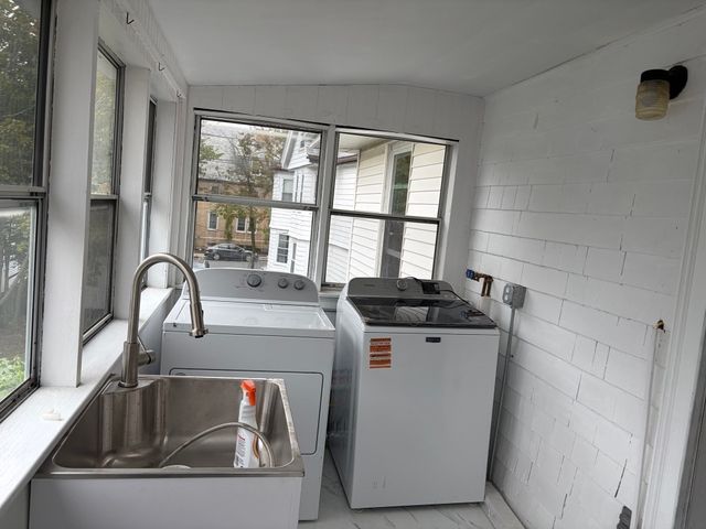 31 Glover Ave. 2, Quincy, MA 02171