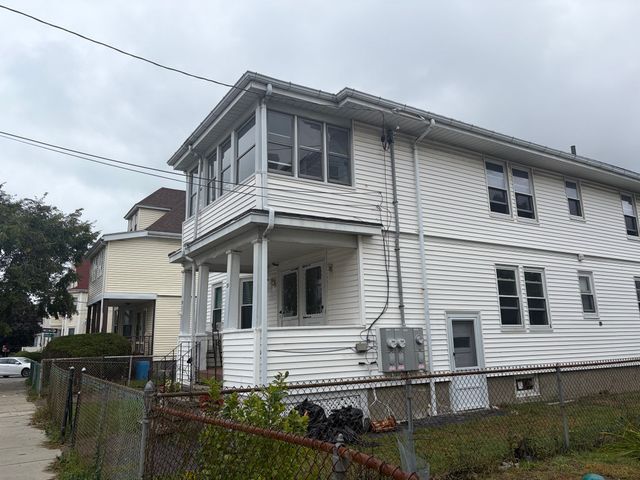 31 Glover Ave. 2, Quincy, MA 02171