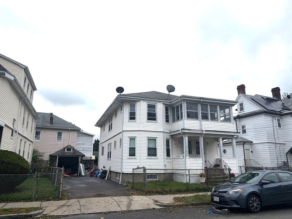31 Glover Ave. 2, Quincy, MA 02171