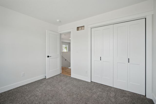 2527 Shaw Street, Des Moines, IA 50317