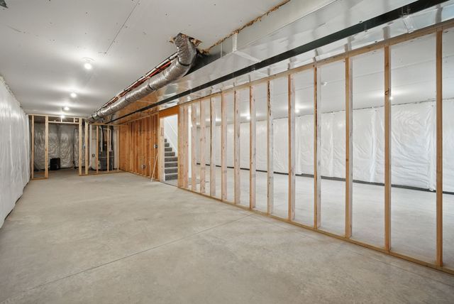 2527 Shaw Street, Des Moines, IA 50317