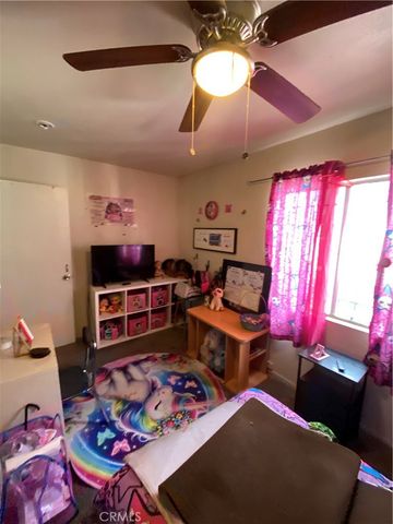 11018 S Figueroa, Los Angeles, CA 90061