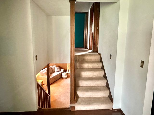 621 Bethel Drive, Joliet, IL 60435