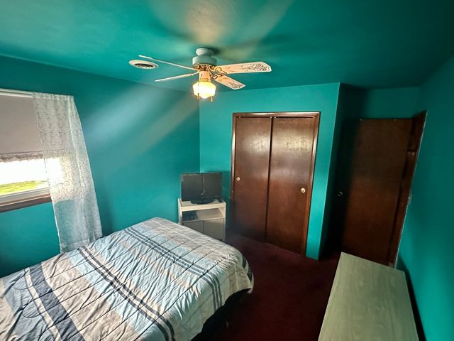 621 Bethel Drive, Joliet, IL 60435