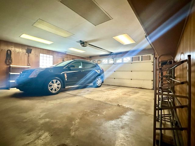 621 Bethel Drive, Joliet, IL 60435