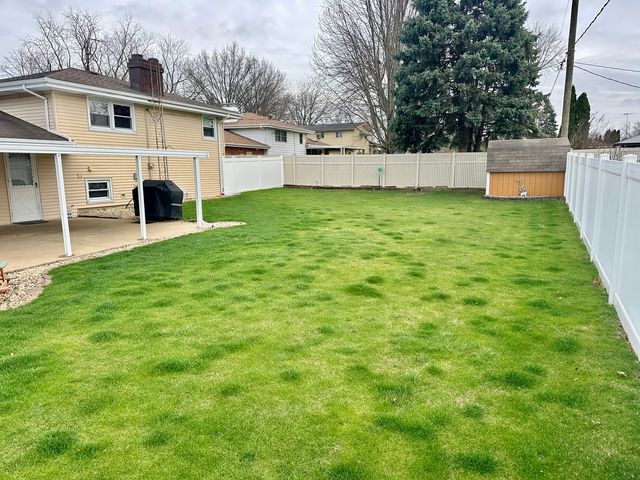 621 Bethel Drive, Joliet, IL 60435