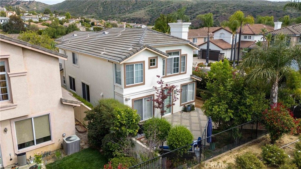 Image 3 of property listing at 2809 Silk Oak Avenue, Thousand Oaks, CA 91362