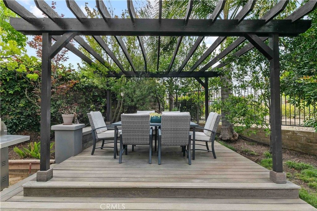 Image 66 of property listing at 2809 Silk Oak Avenue, Thousand Oaks, CA 91362