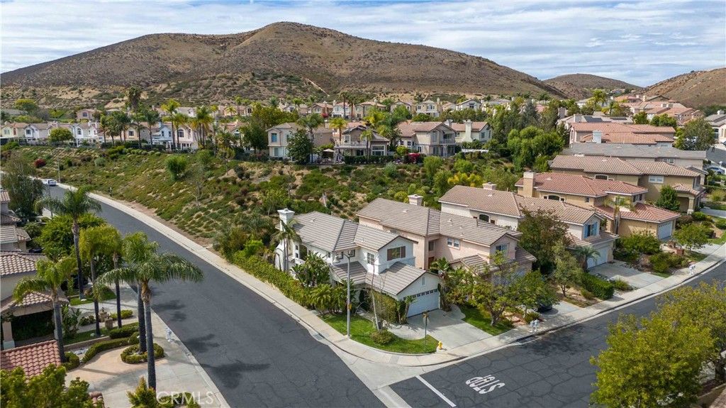 Image 7 of property listing at 2809 Silk Oak Avenue, Thousand Oaks, CA 91362