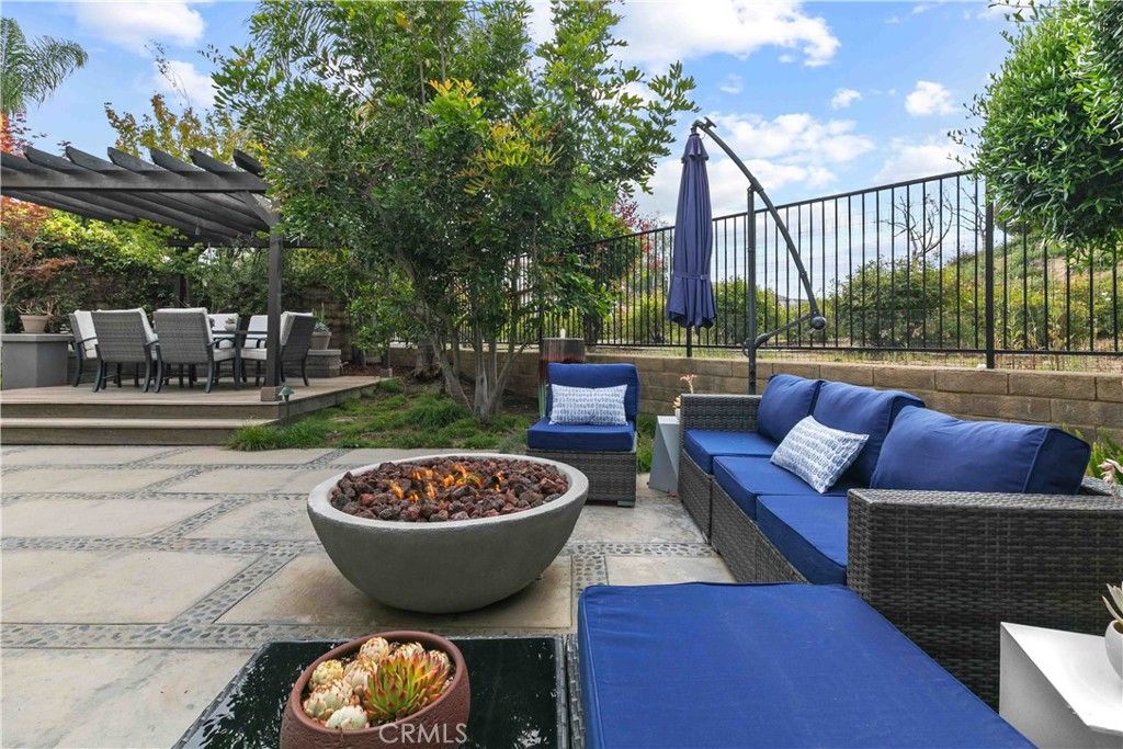 Image 70 of property listing at 2809 Silk Oak Avenue, Thousand Oaks, CA 91362
